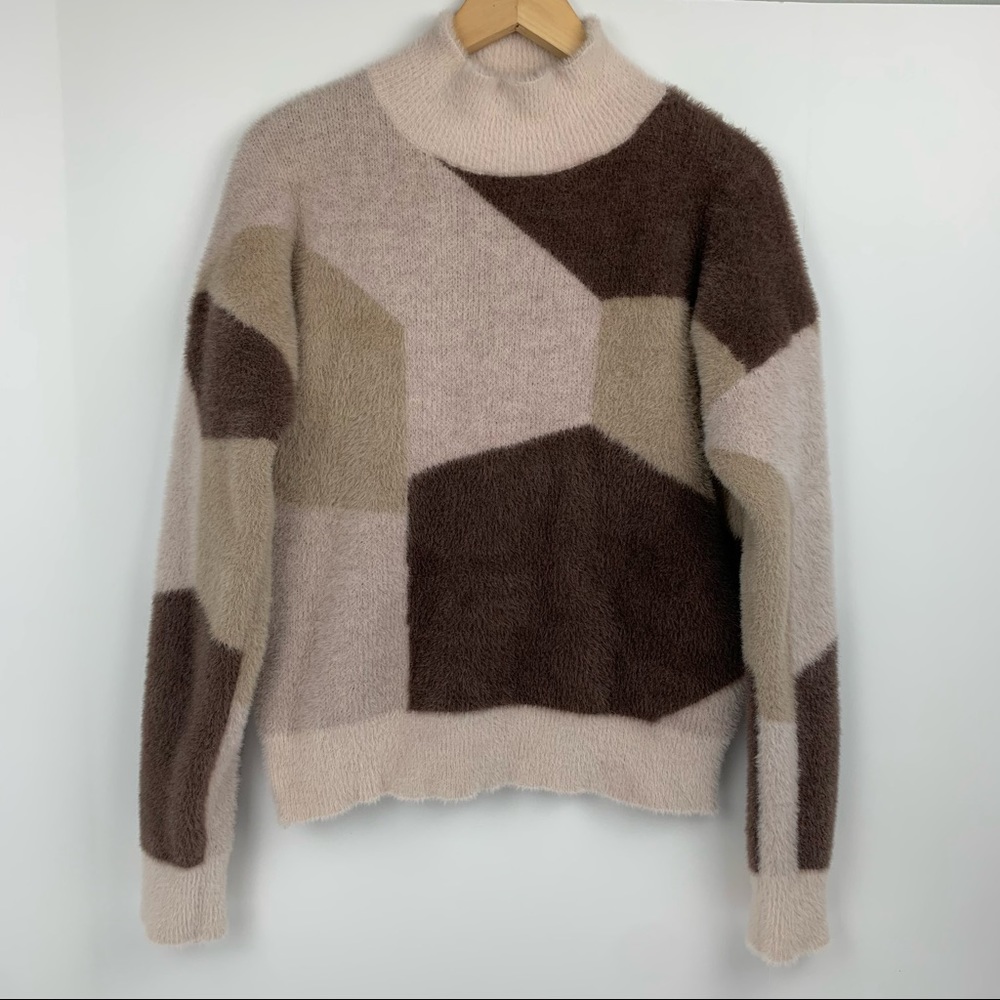 Michelle Nicole Fuzzy Faux Fur Sweater Size Large